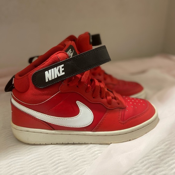 Red Nike Court Borough Mid 2 - Picture 2 of 5